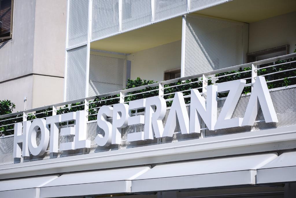Hotel Speranza ลิโดดิเยโซโล ภายนอก รูปภาพ