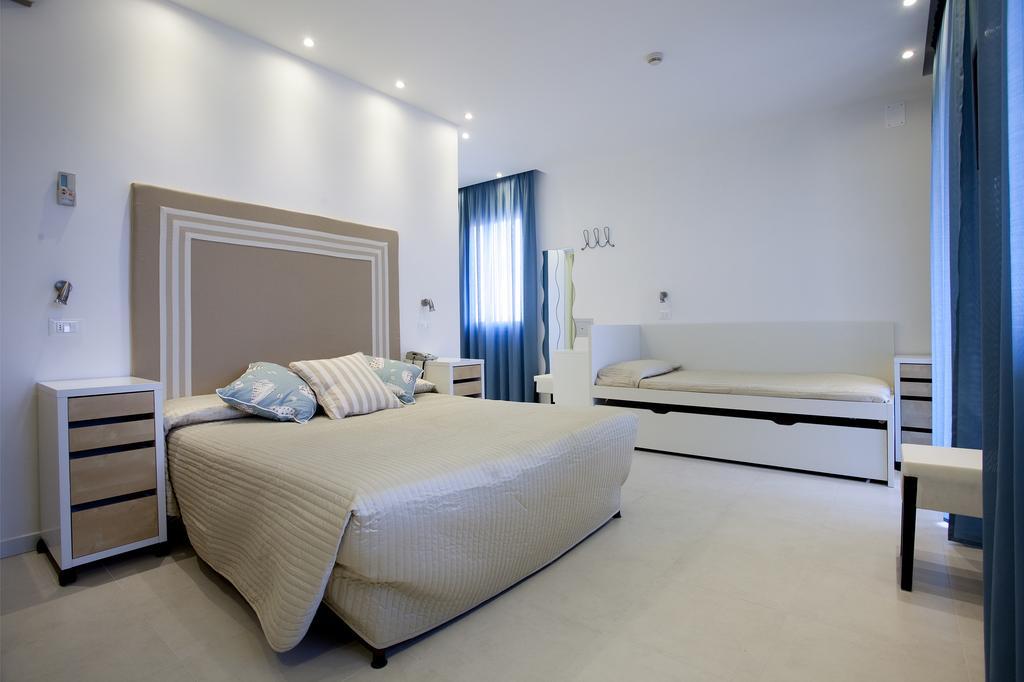 Hotel Speranza ลิโดดิเยโซโล ภายนอก รูปภาพ