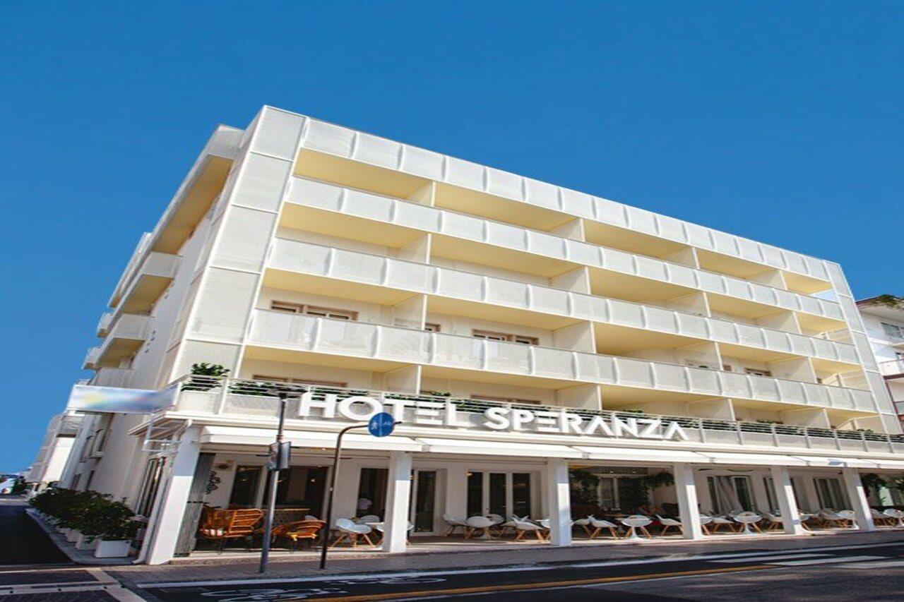 Hotel Speranza ลิโดดิเยโซโล ภายนอก รูปภาพ