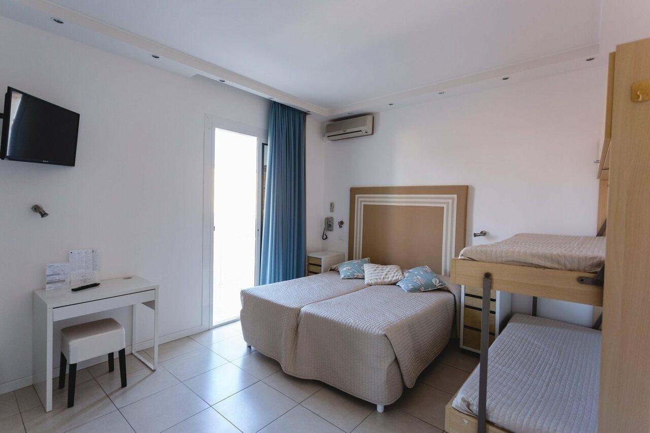 Hotel Speranza ลิโดดิเยโซโล ภายนอก รูปภาพ